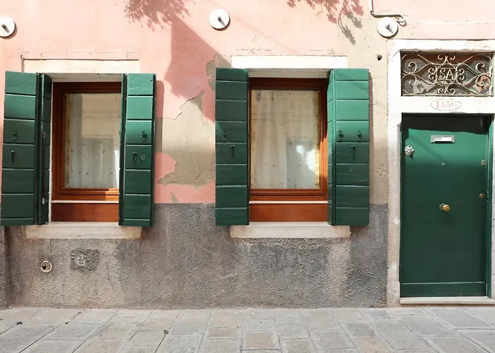 Bricola Biennale Apartments